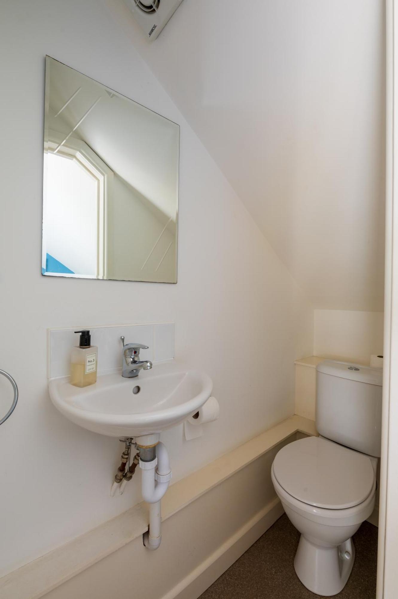 Riverside Bothy In Heart Of Scenic Harbour Village Solva Eksteriør bilde